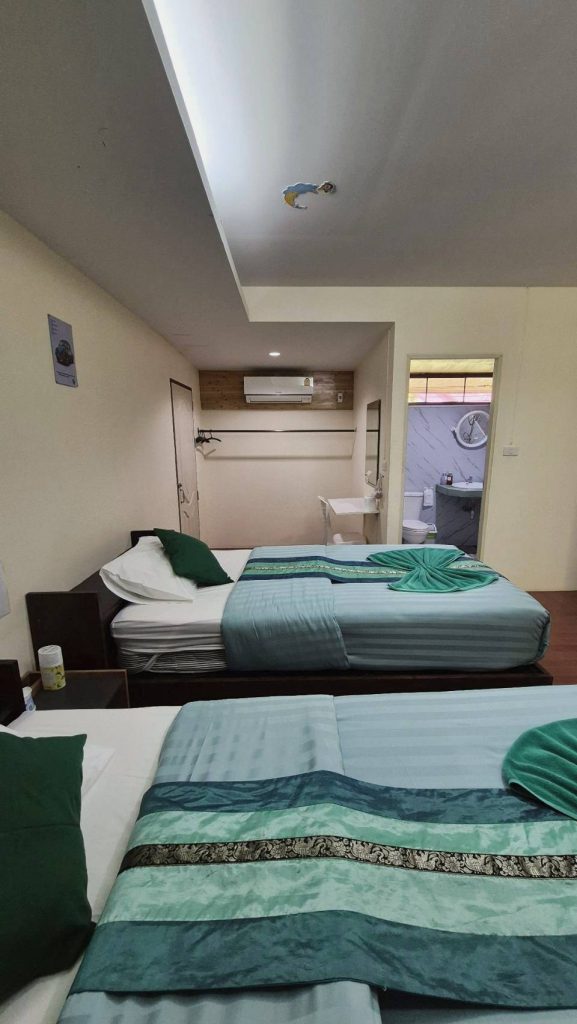 Triple Room